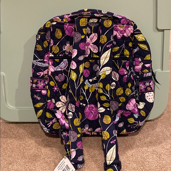 Vera Bradley “Floral Nightengale” Large Fabric Backpack. NWT - Picture 3 of 9